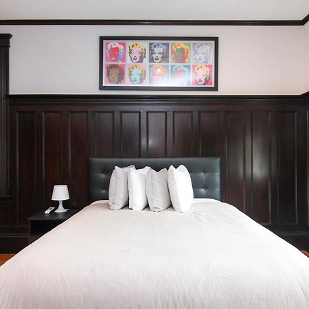 A Stylish Stay W/ A Queen Bed, Heated Floors.. #37 Brookline Kültér fotó