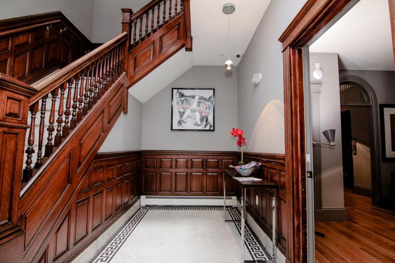A Stylish Stay W/ A Queen Bed, Heated Floors.. #37 Brookline Kültér fotó
